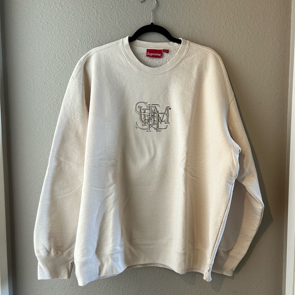 Authentic Supreme Overlap Natural Sweater.New just washed once.